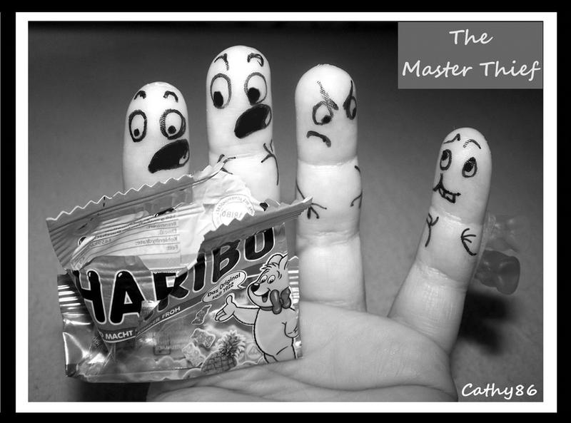 Finger Art: The Master Thief