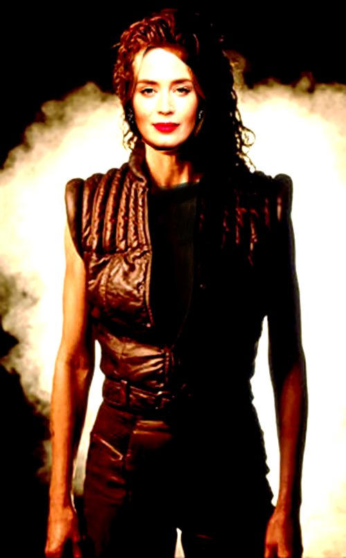 Emily Blunt as Ellen Ripley by SteveIrwinFan96 on DeviantArt