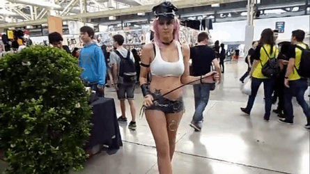 Poison cosplay in movement - GIF by JudyHelsing