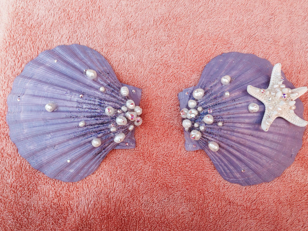 Shell Bra Deviantart Mermaid Seashell Bra by BriannaBlasing on DeviantArt