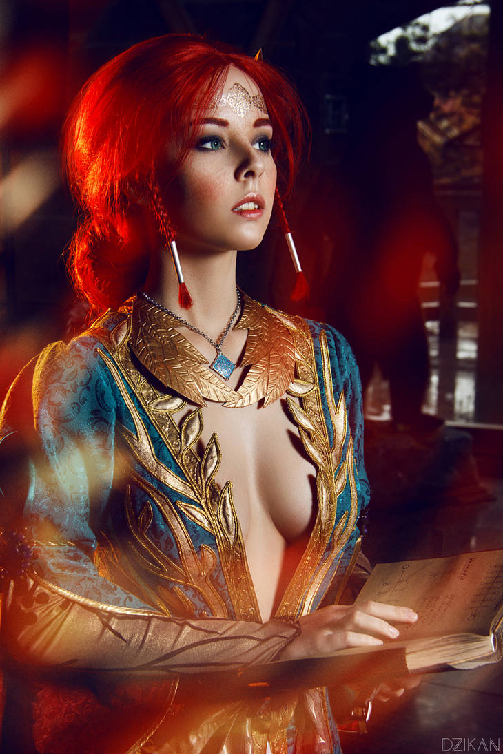 The Witcher | Triss Merigold cosplay by Dzikan