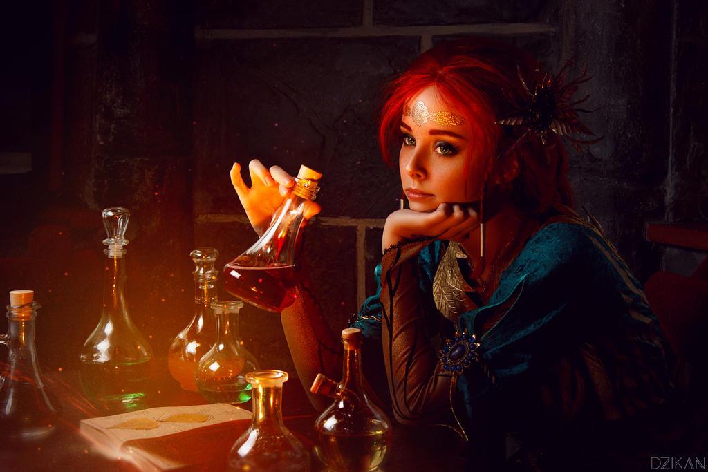 The Witcher | Triss Merigold cosplay by Dzikan