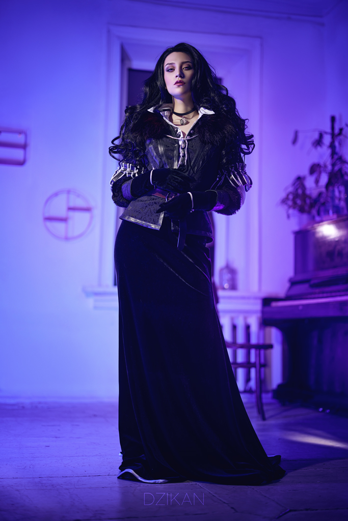 File:Yennefer of Vengerberg Cosplay at ChinaJoy 2017.jpg - Wikimedia Commons