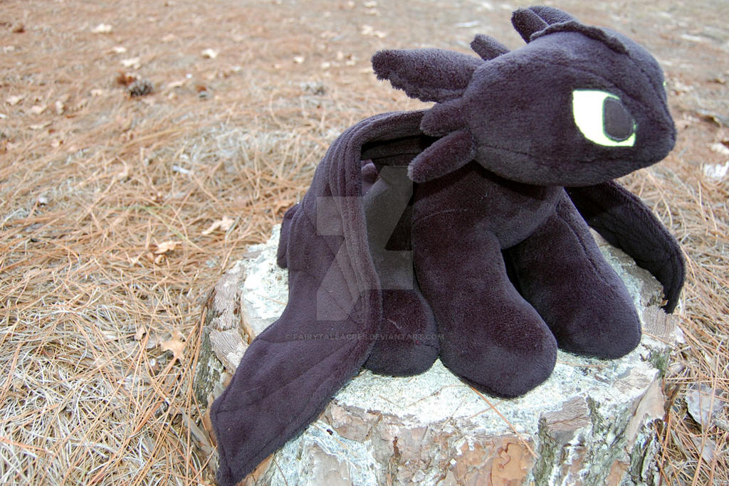 Toothless Side View by fairytaleacres on DeviantArt
