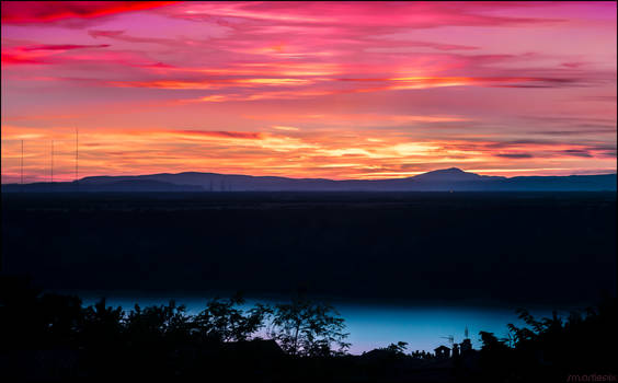 When night falls in the shadows