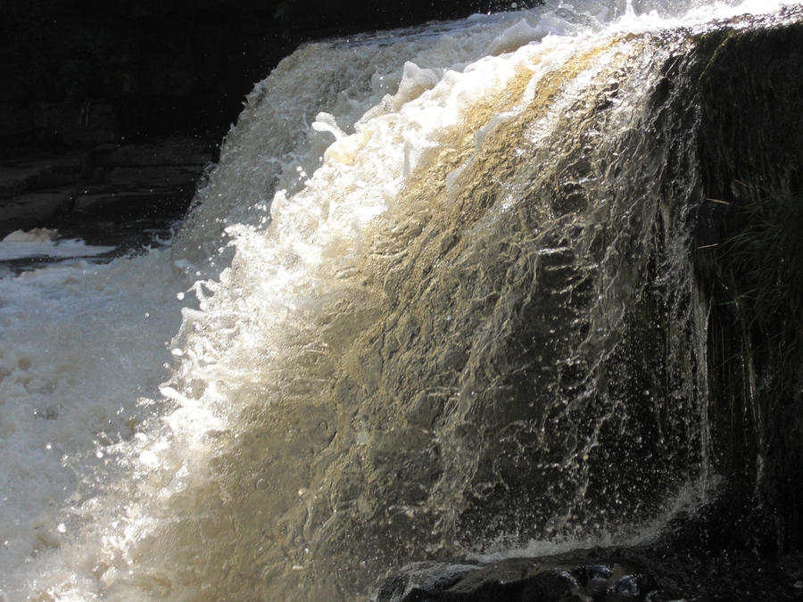Rushing Water by fluffyeyebrow on DeviantArt
