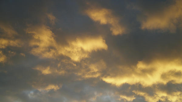 Sunset_cloud_stock