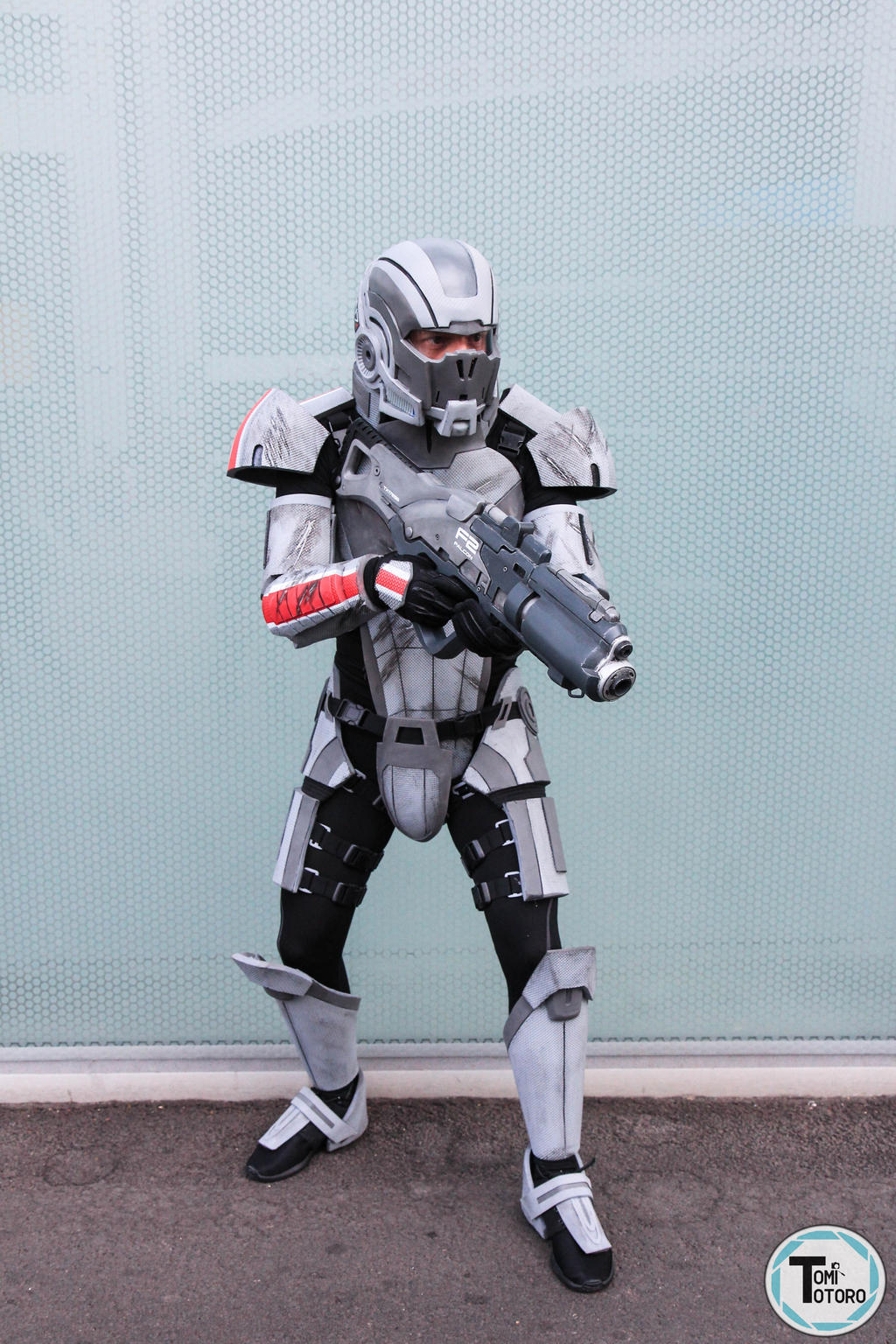 Commander Shepard by Ruun on DeviantArt