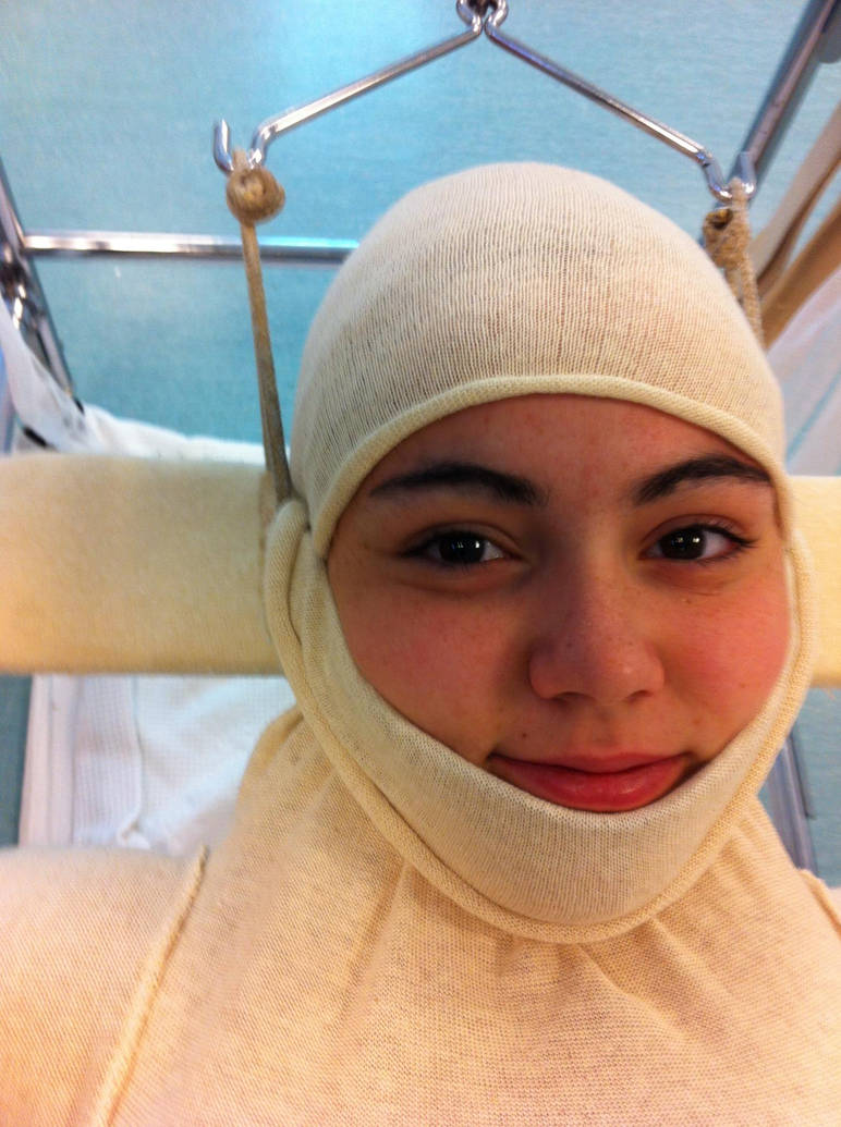 Body cast session 1 by chebhasni on DeviantArt