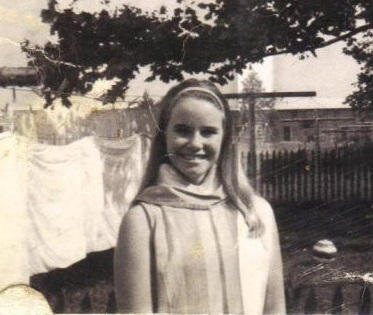 Risser scoliosis backyard smile by chebhasni on DeviantArt