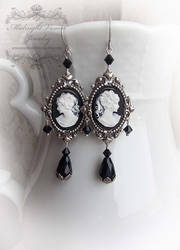 Victoria's heritage - gothic cameo earrings