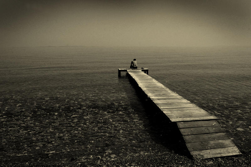 Обои на телефон alone. Поздравление на 18 лет парню смешные. Это одиночество. Душевное одиночество. Where are you alone.