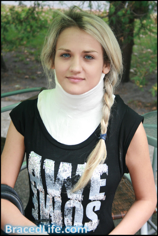 Stephany Risser Body Cast 1 by MedicBrace on DeviantArt