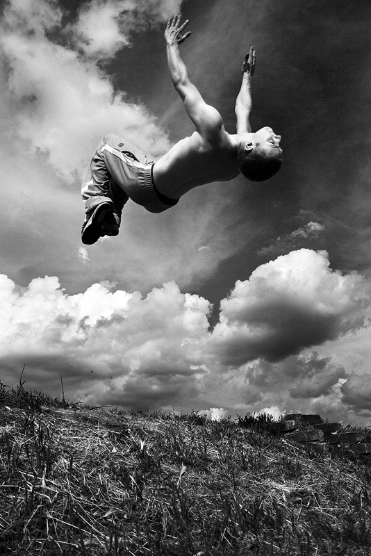 Backflip B-W