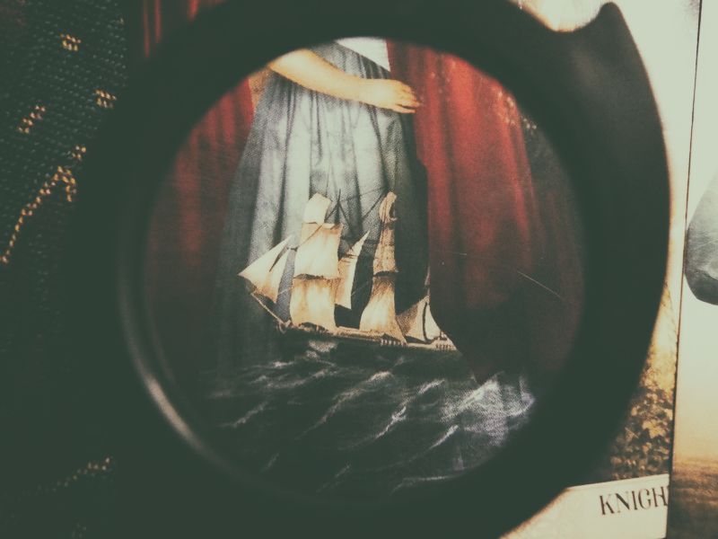 i see a ship