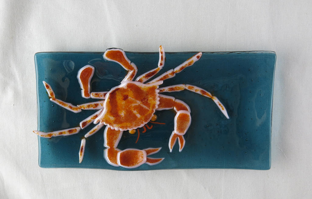 Laleonectes nipponensis Crab Dish by trilobiteglassworks Laleonectes nipponensis Crab Dish by trilobiteglassworks