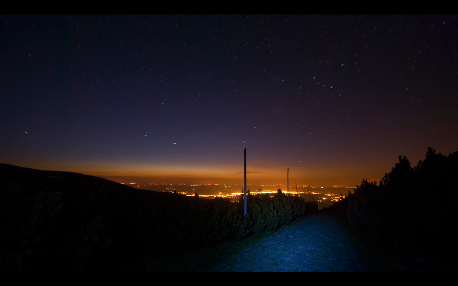 Karkonosze Mountains by night2