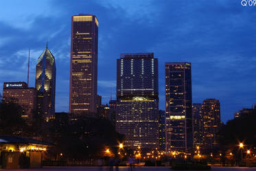 night falls -Chicago-
