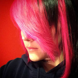 My Pink Hair!!