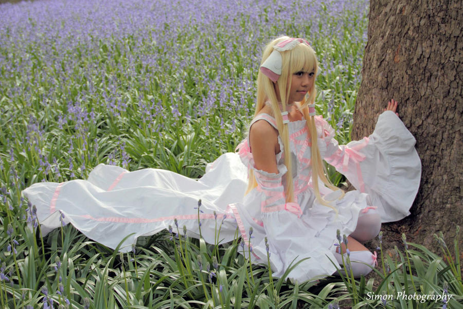 Chii (Chobits cosplay) by reenimochi