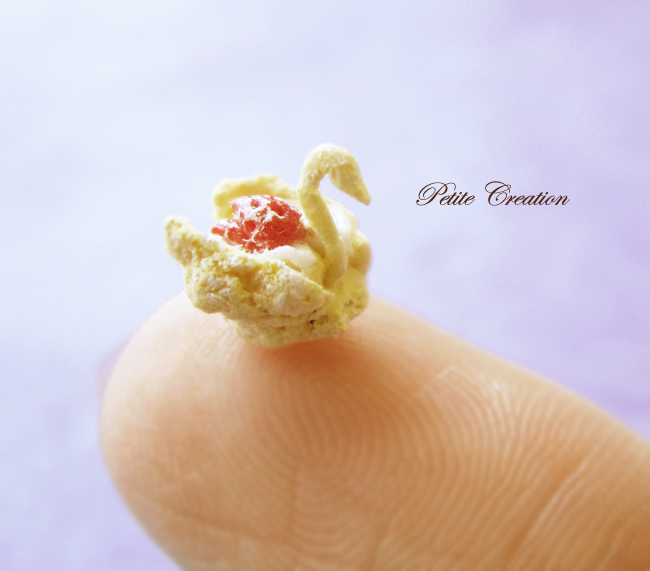 dollhouse miniature swan cream puff 2