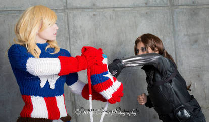 Shield (Knitted Captain America - Marvel)