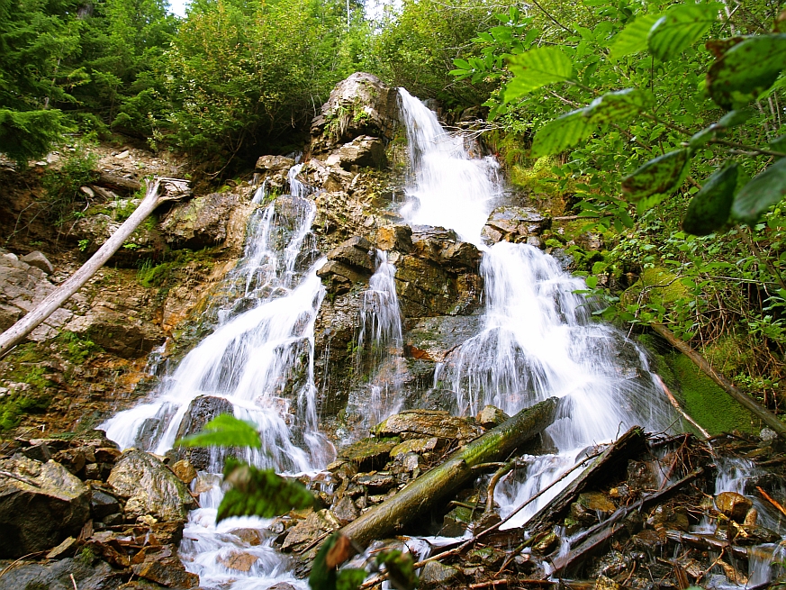 secluded falls