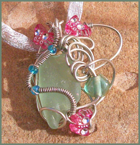 Pixie Pretty Pendant