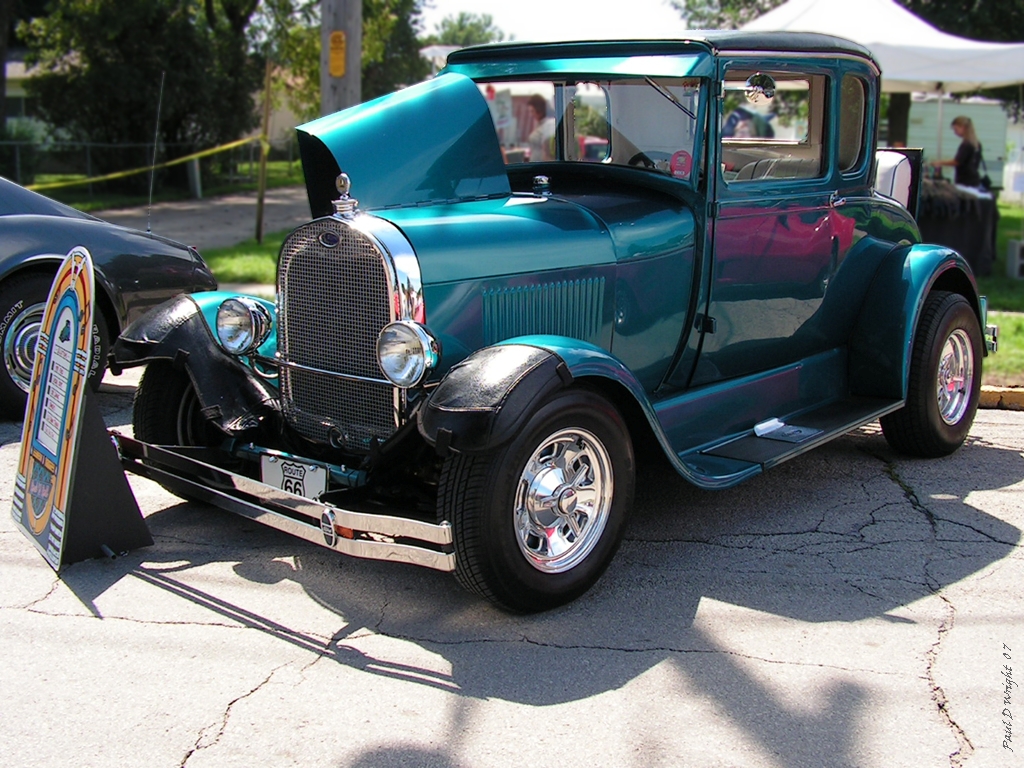 Turquoise Coupe