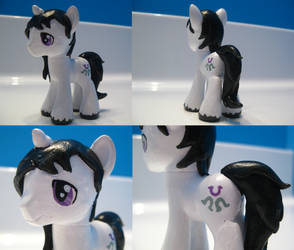 Custom Pony: Will Travel