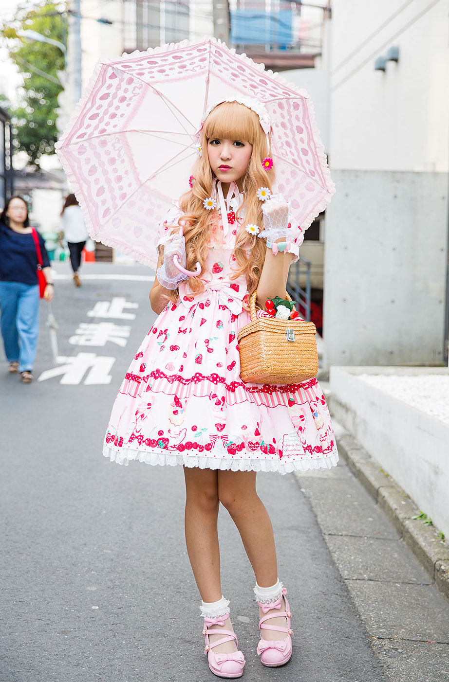 sweet strawberry lolita by CheriPoppu on DeviantArt