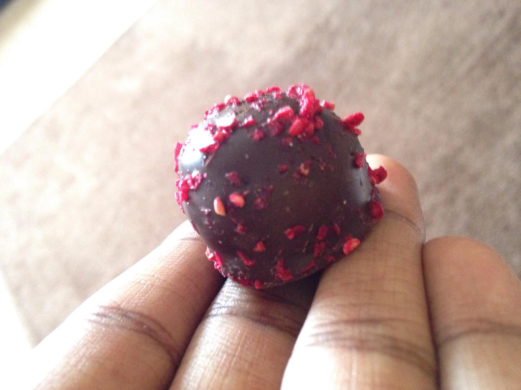 Raspberry chocolate by BlakeCupcake on DeviantArt