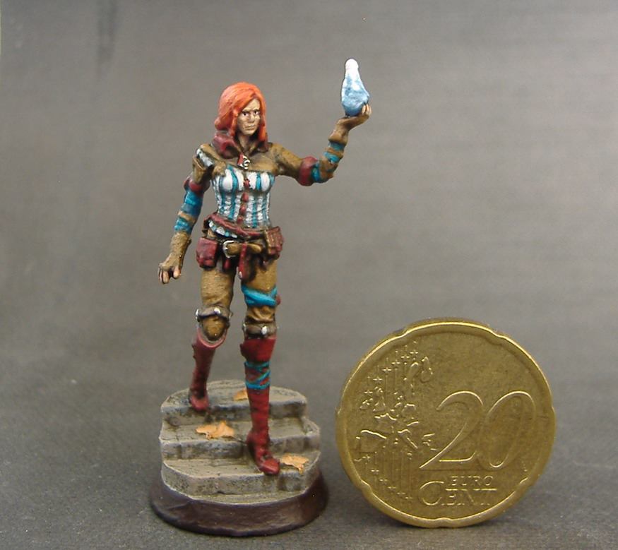 Triss Merigold (size comparison)