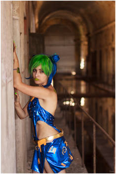 Jolyne X