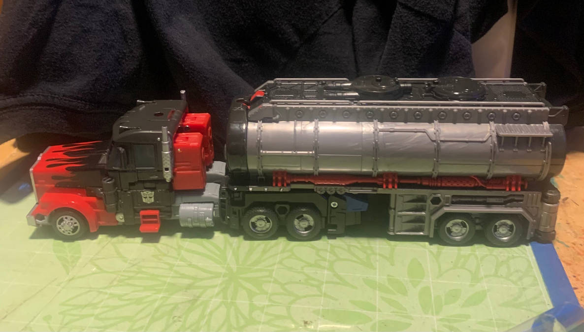 Transformers Legacy G2 Optimus Prime Truck Mode by JefimusPrime on ...