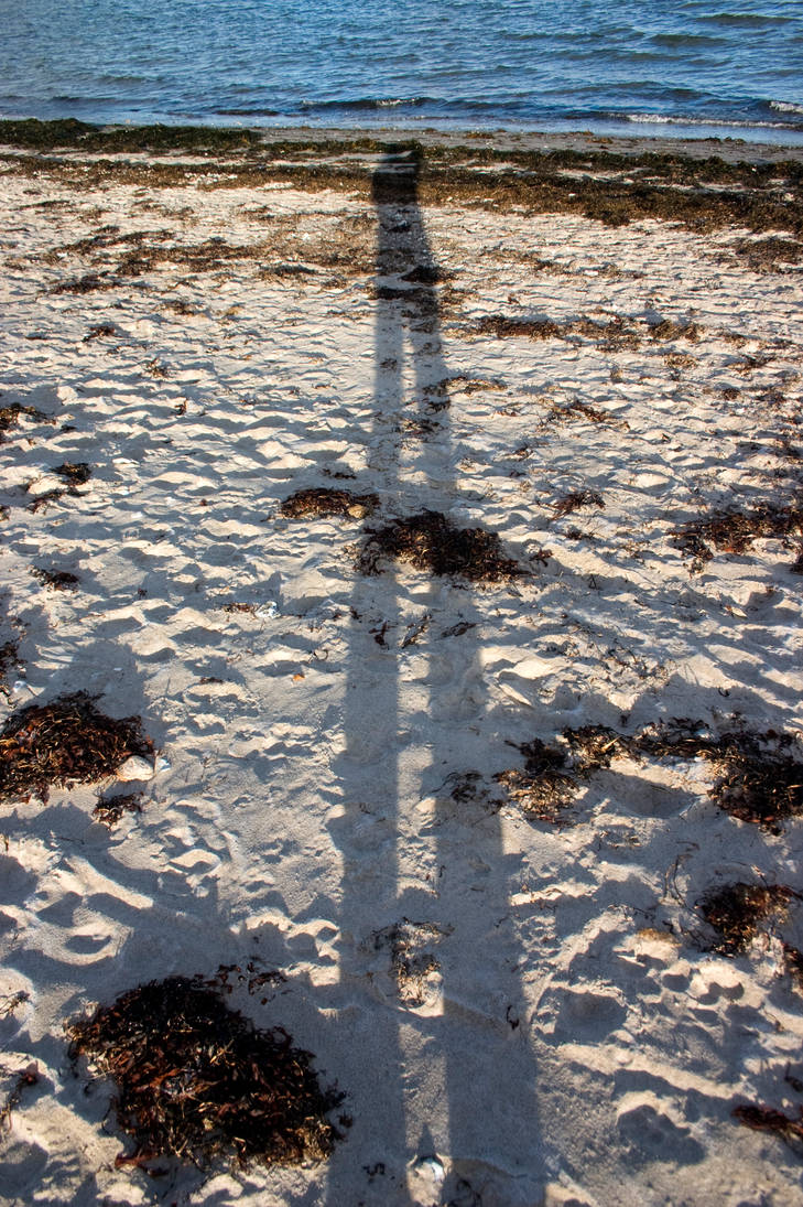 Elongating shadow by Peregrijn on DeviantArt