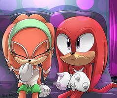 Knuckles and Shade in the Photo Booth