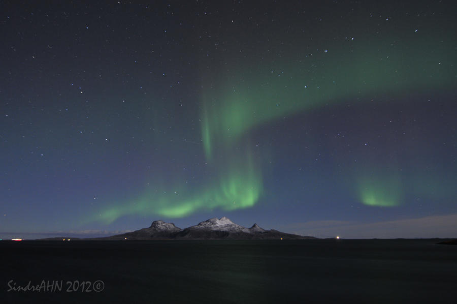 The Island of Lights by SindreAHN
