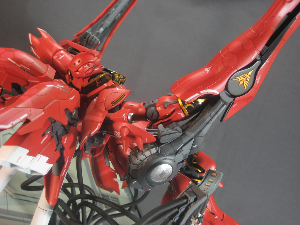 MSN-06S Sinanju 13