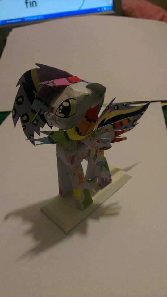 poney papercraft