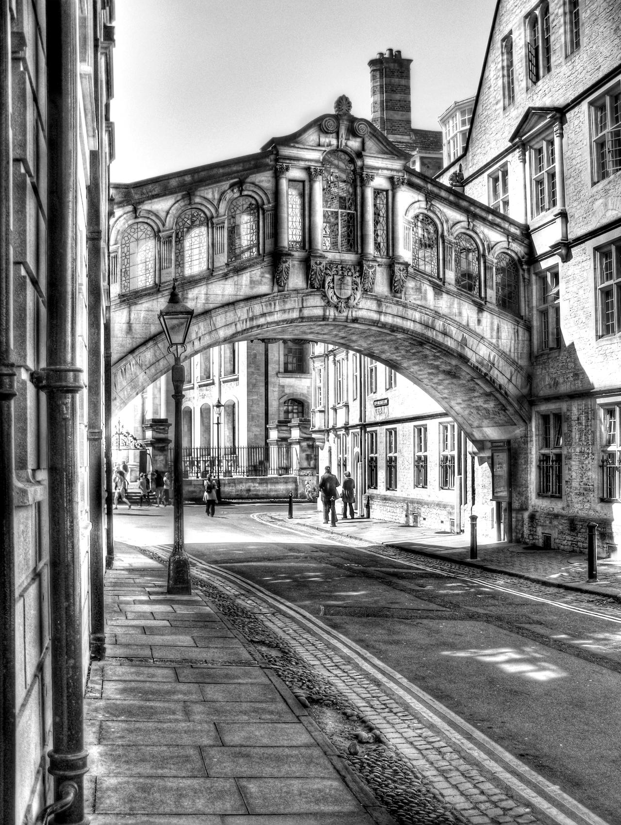 Hertford Bridge B+W