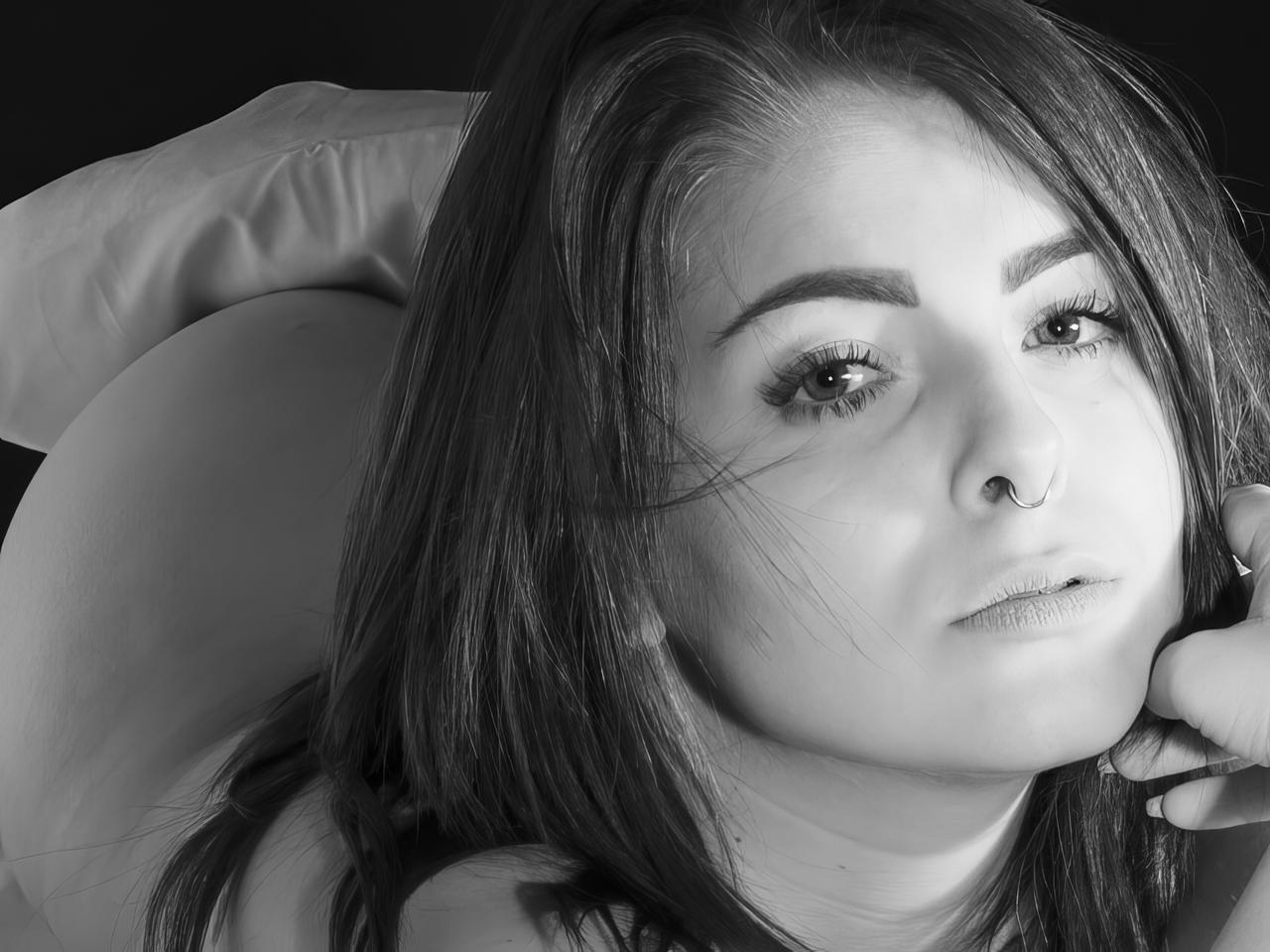 Irresistible Eyes ft. Michelle