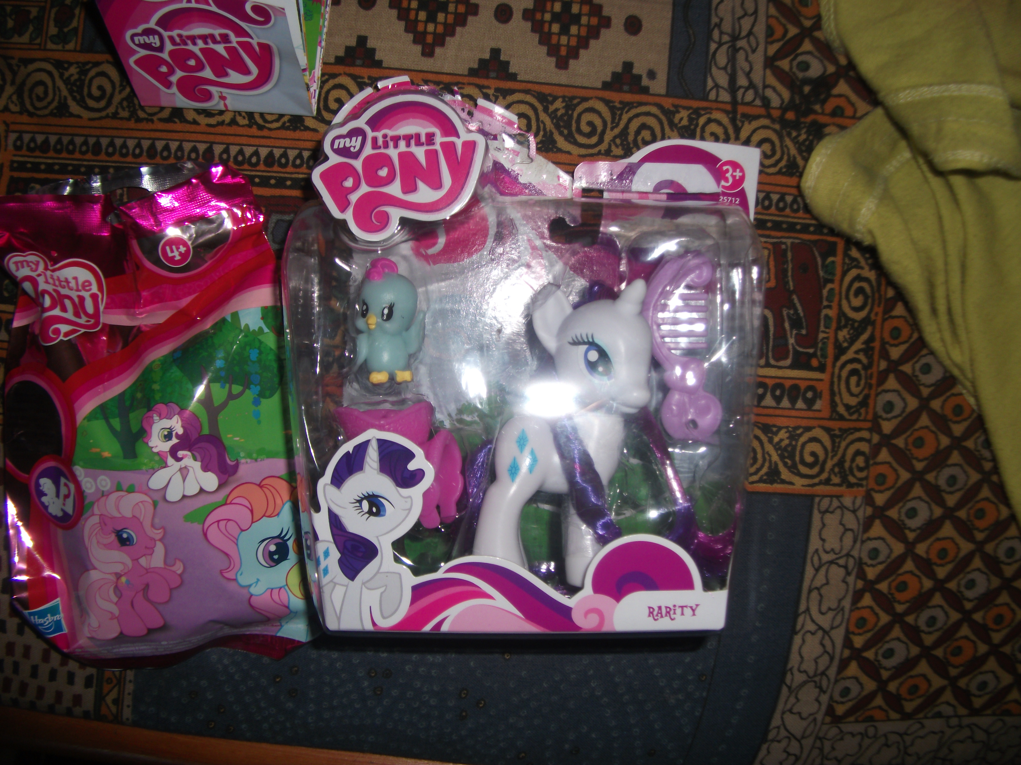 HalfOpenedRarity+Gift