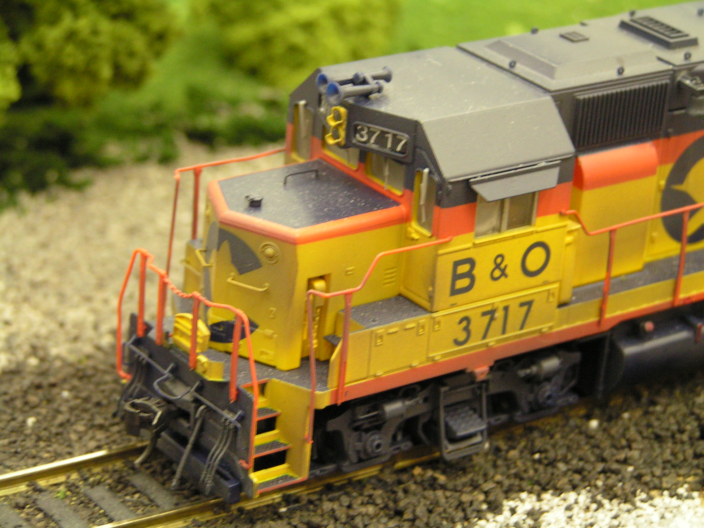 HO Gauge 011