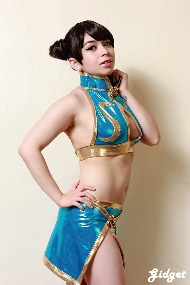 Chun Li x Fiore - Bathing Suit Edition