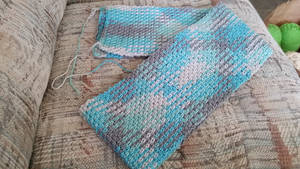 Color pooled scarf