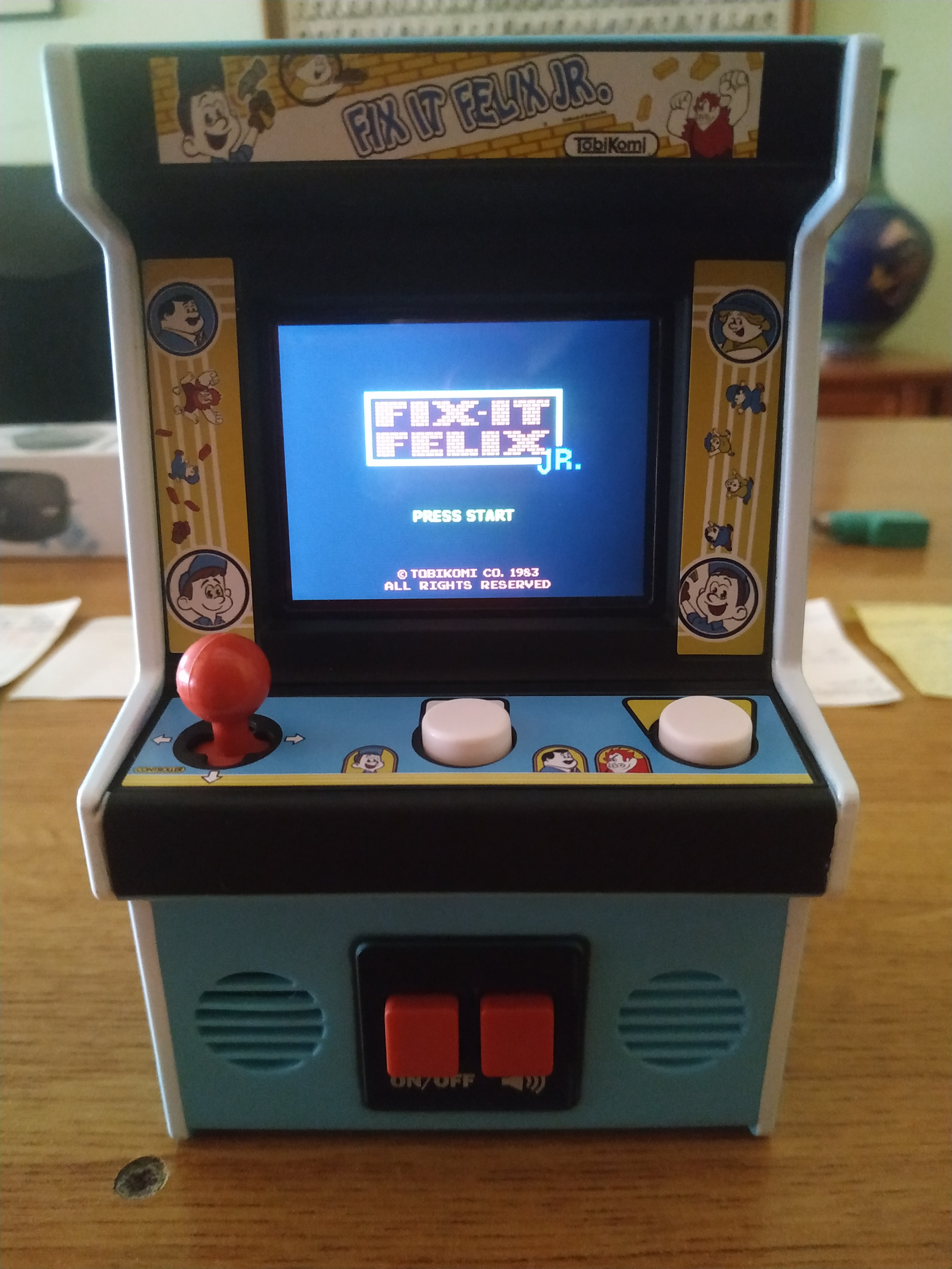 Fix It Felix Jr Basic Fun S Mini Arcade In Spain By Ofihombre On Deviantart Fix It Felix Jr Basic Fun S Mini Arcade In Spain By Ofihombre On Deviantart