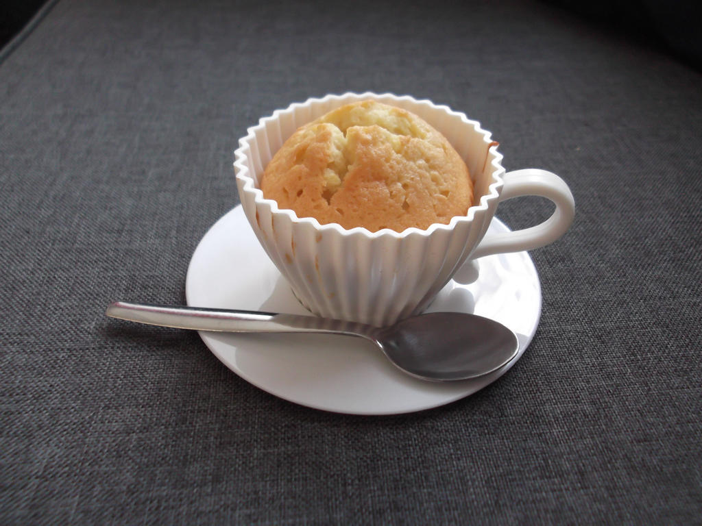 Teacup cupcake cups