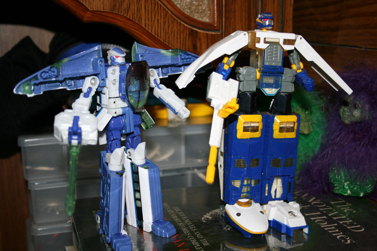 Transformers Train Deviantart Transformers bullet trains by shortdragon on DeviantArt