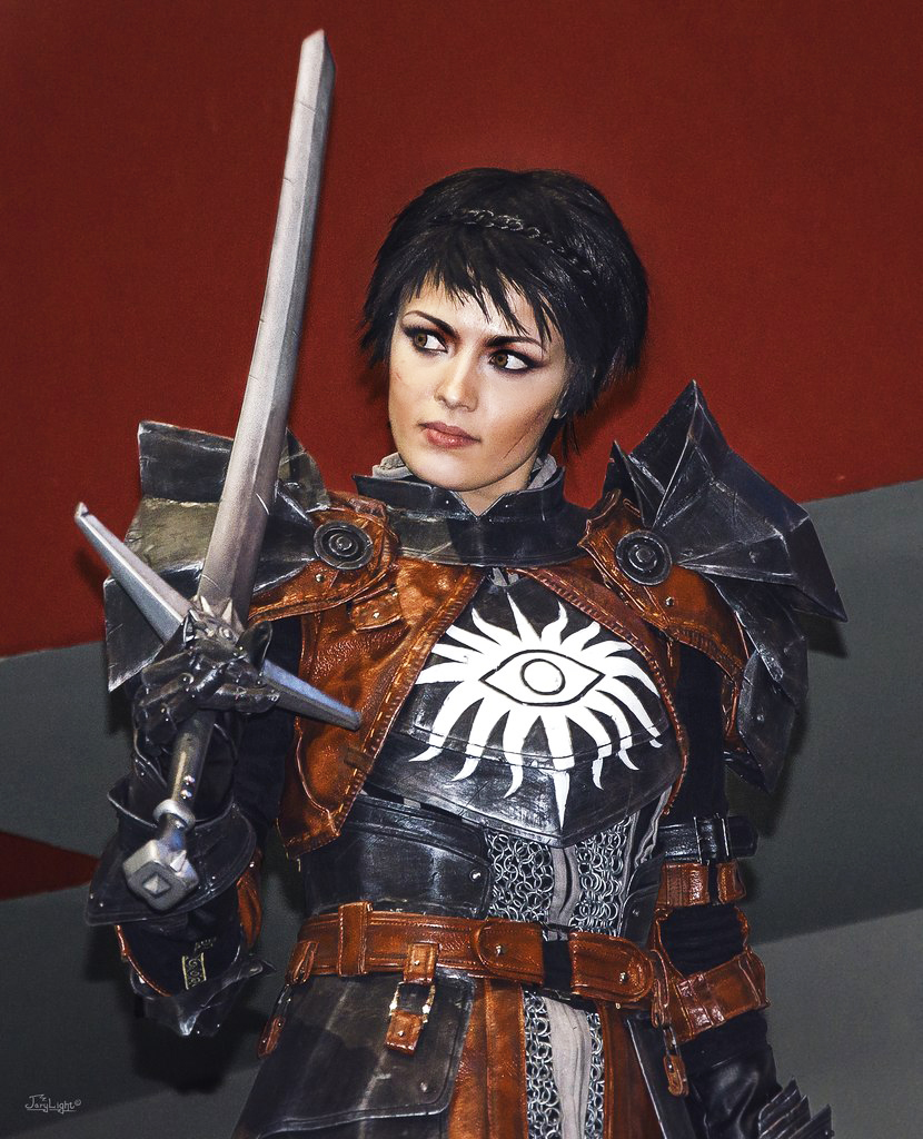 Cassandra Pentaghast cosplay UniCon 2015